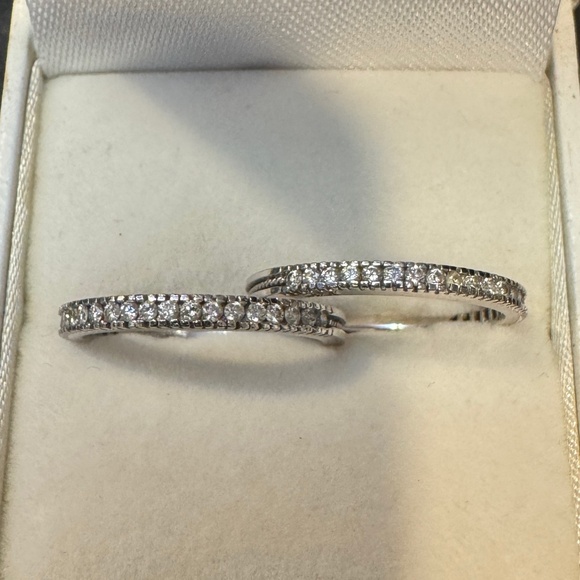 Hidalgo 18K White Gold Diamond Bands - Picture 1 of 7